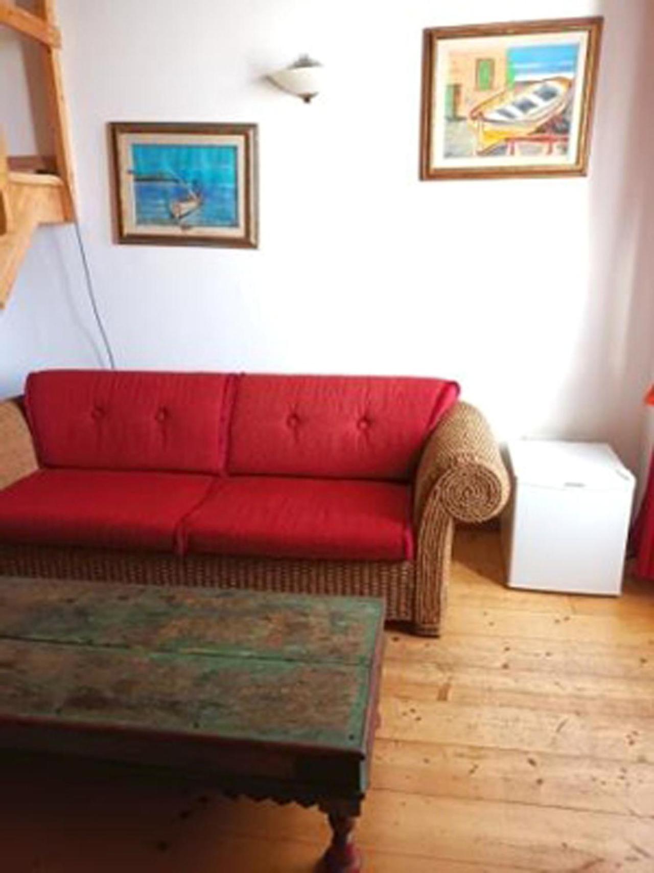 B&B Le Finestre Su Via Cavour Sassari Cameră foto